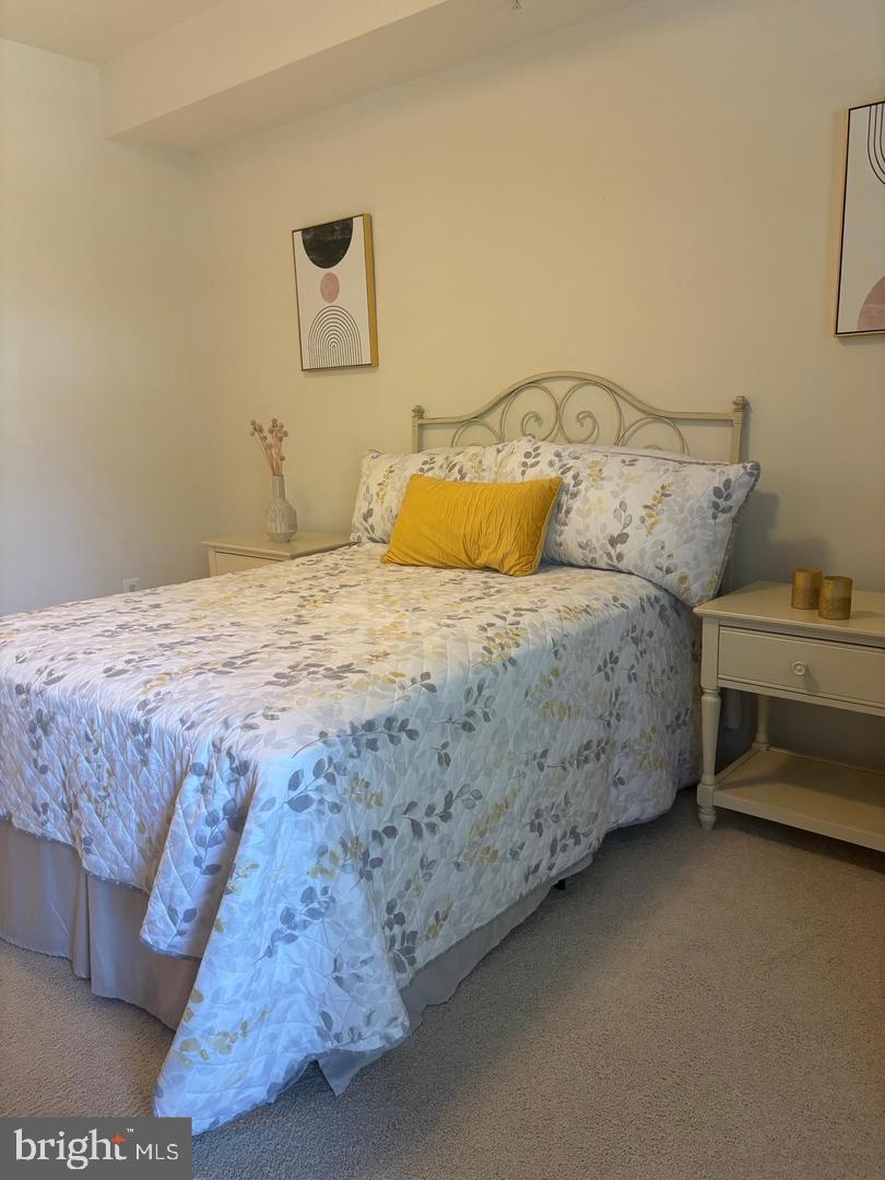 RESTON - Residential Lease