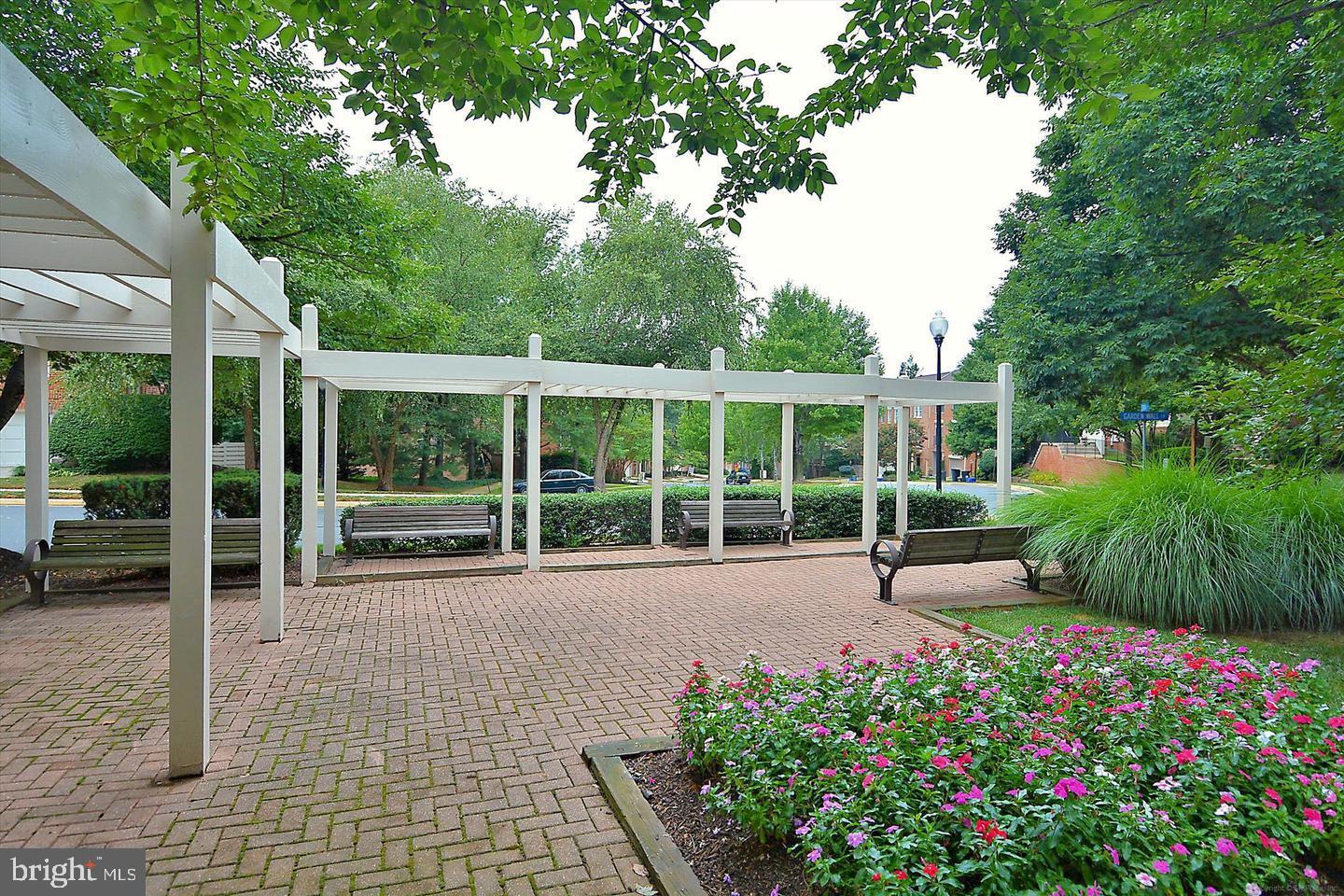 RESTON - Residential Lease