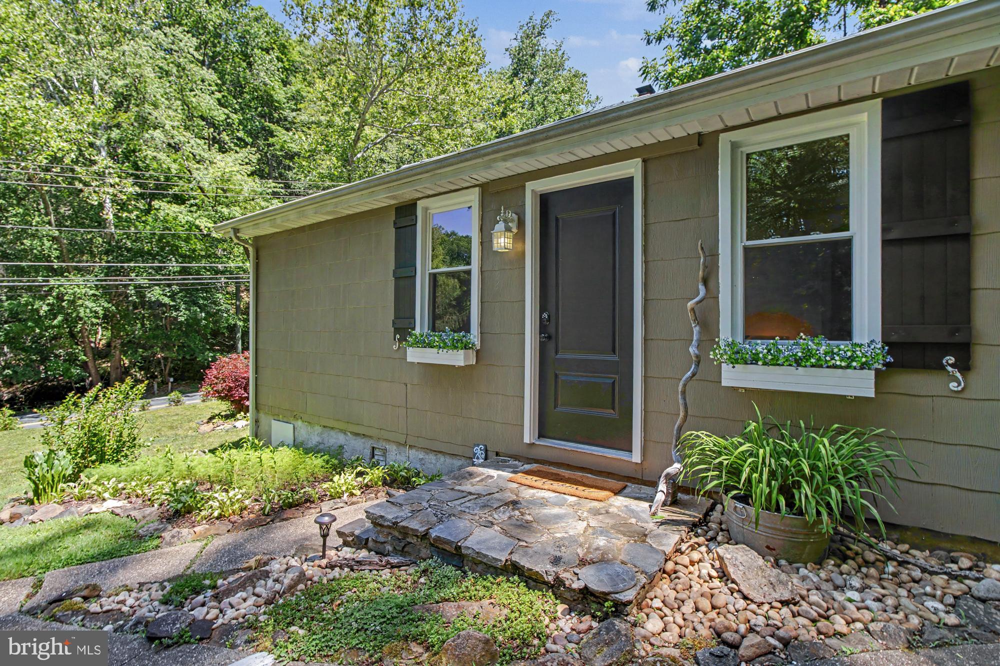 3023 HARFORD ROAD