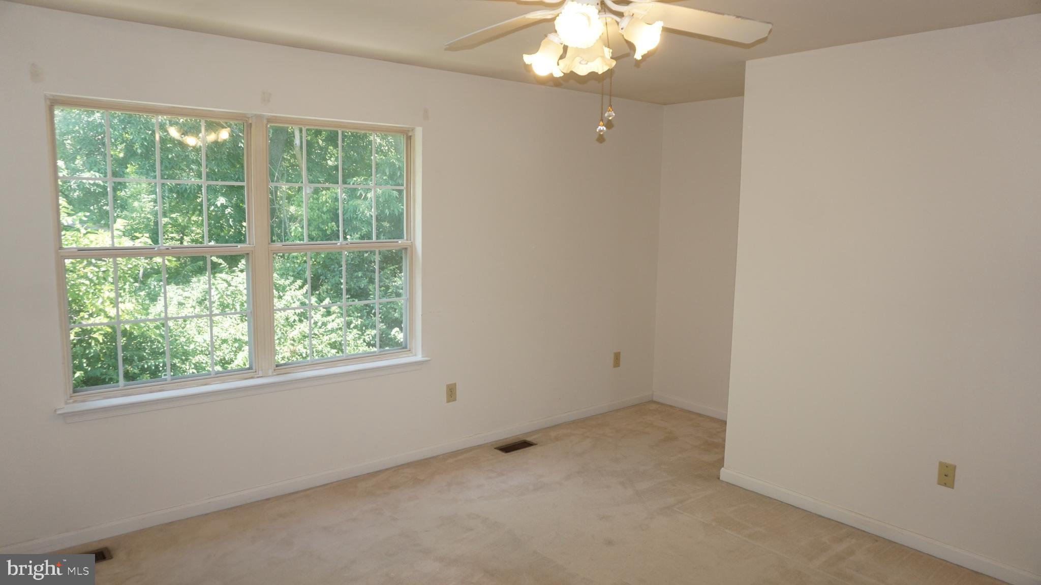 WATERFORD - Residential Lease