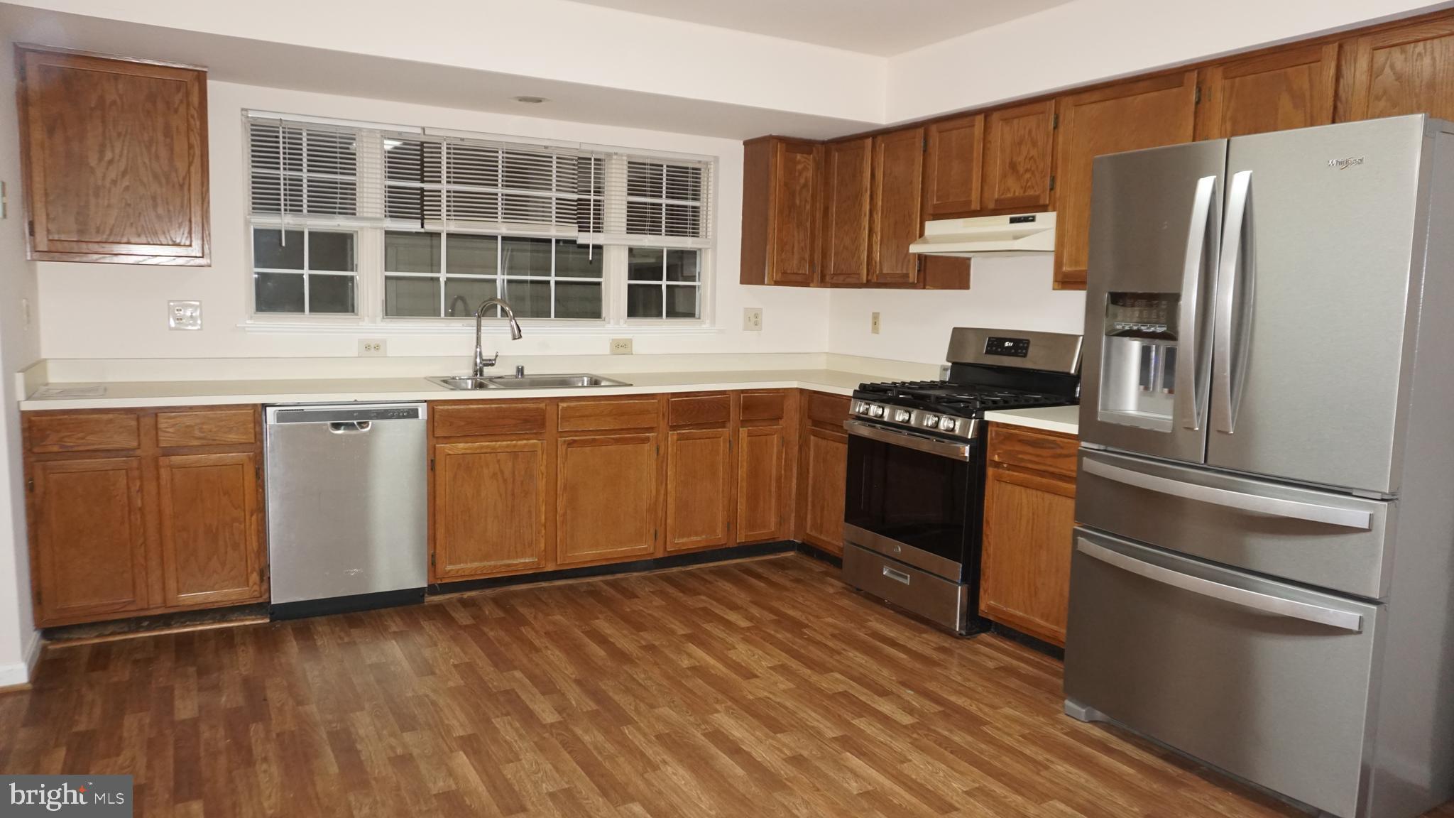 WATERFORD - Residential Lease