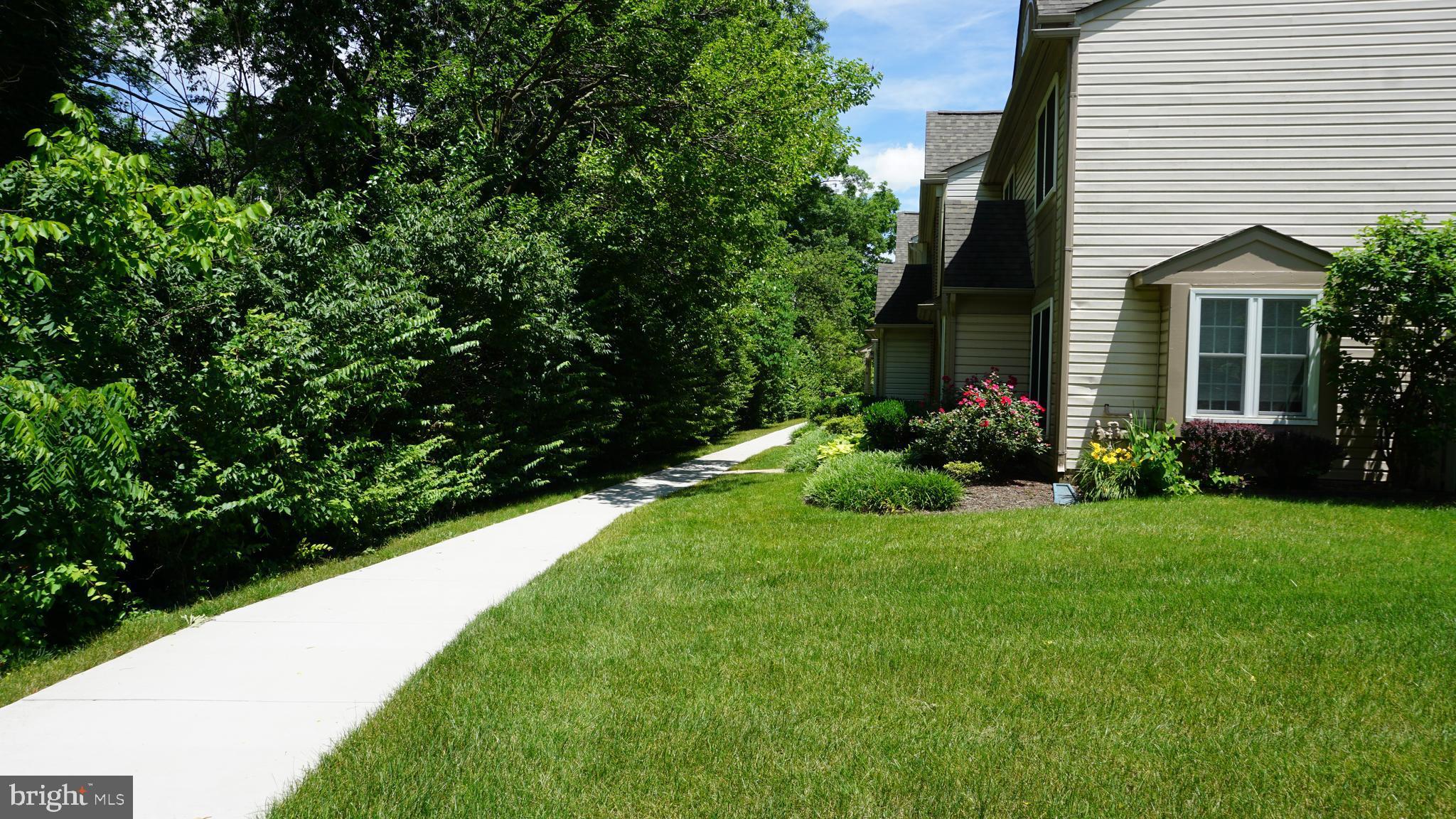 WATERFORD - Residential Lease