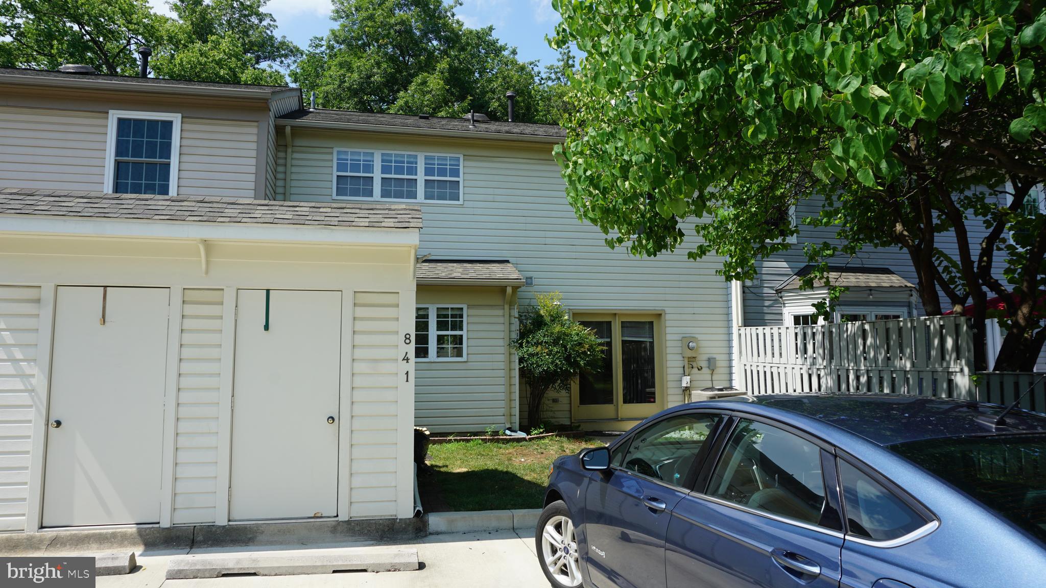 WATERFORD - Residential Lease