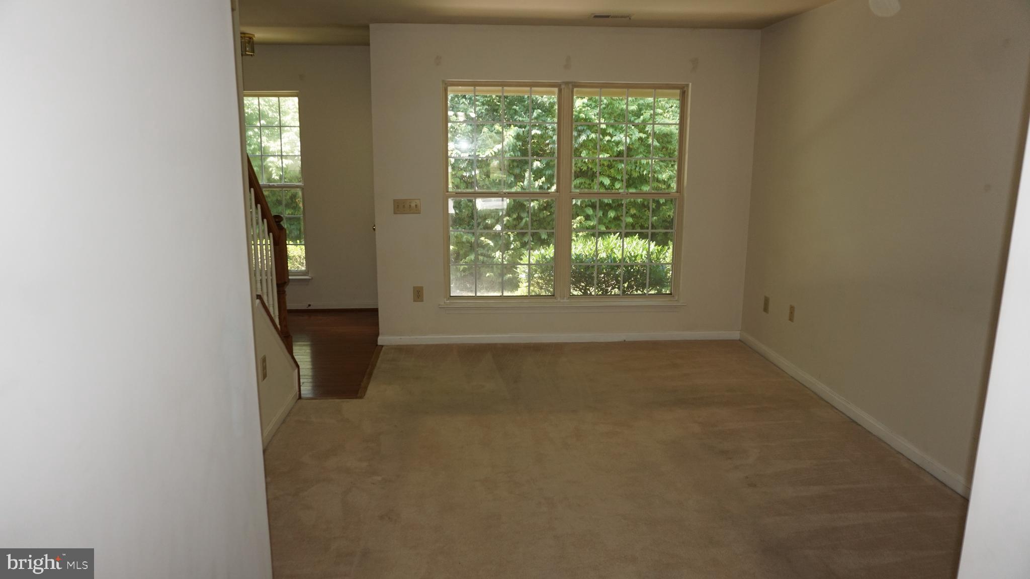 WATERFORD - Residential Lease