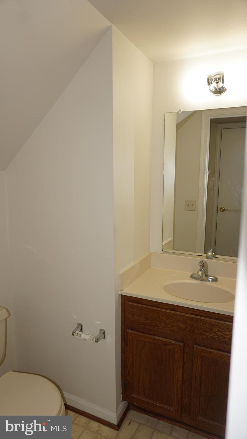 WATERFORD - Residential Lease