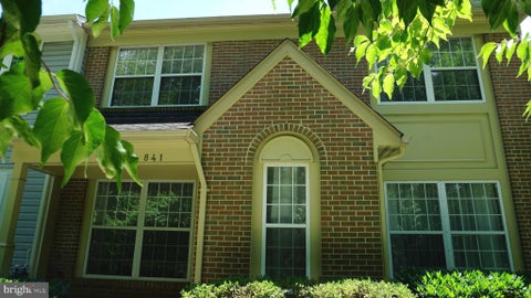 Townhouse For Rent - 841 Waterford Drive<br/> FREDERICK, MD 21702