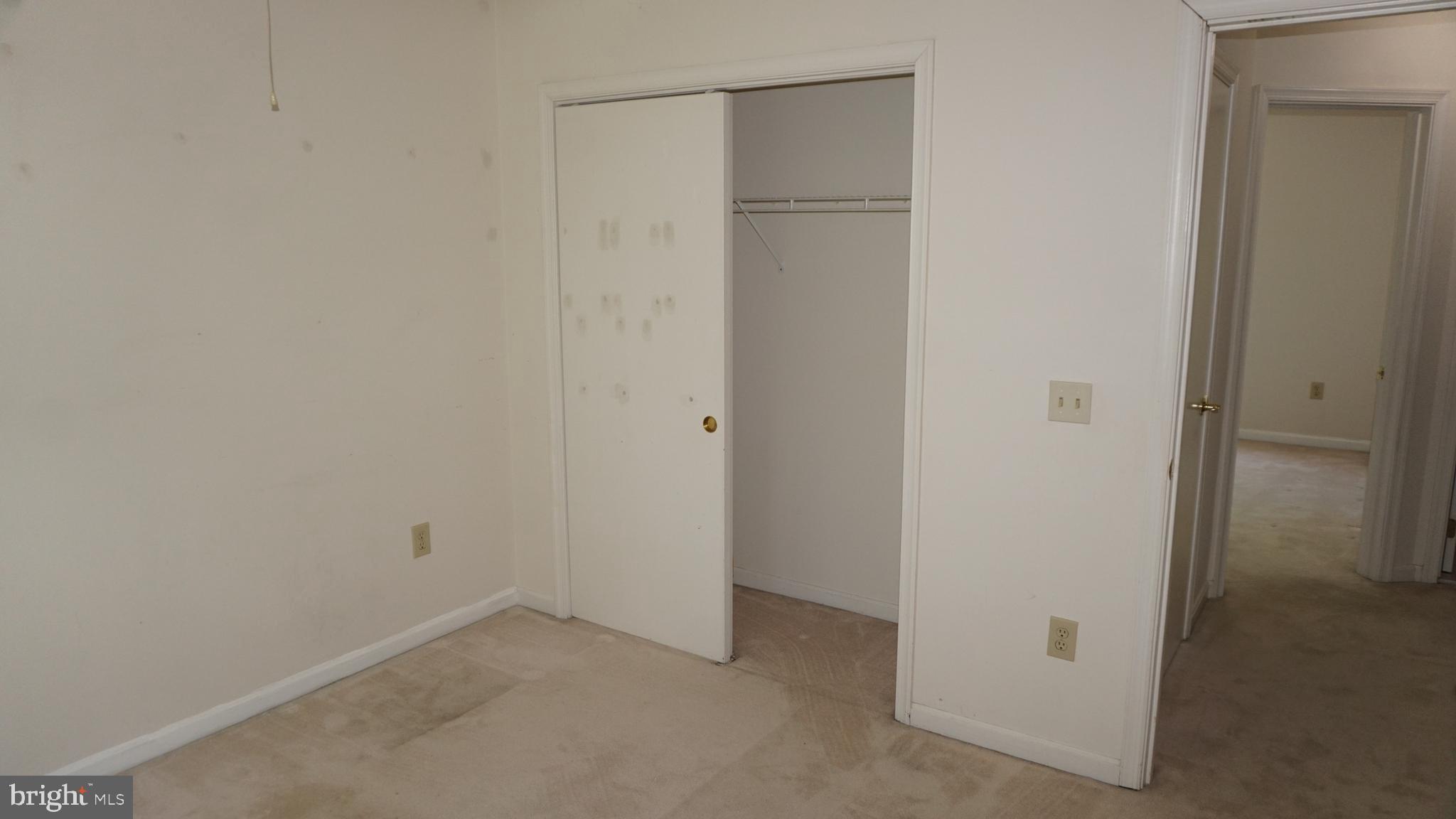 WATERFORD - Residential Lease