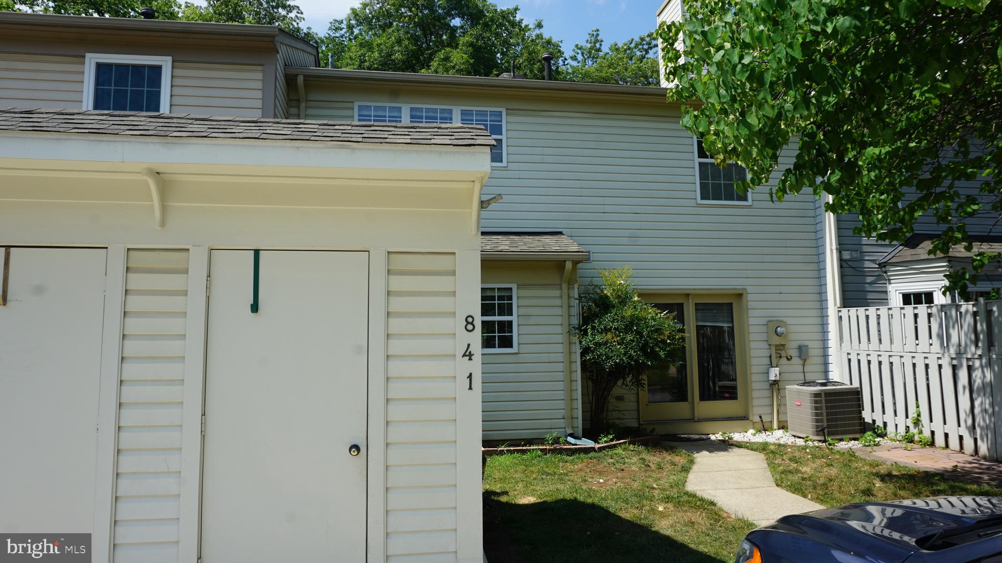 WATERFORD - Residential Lease