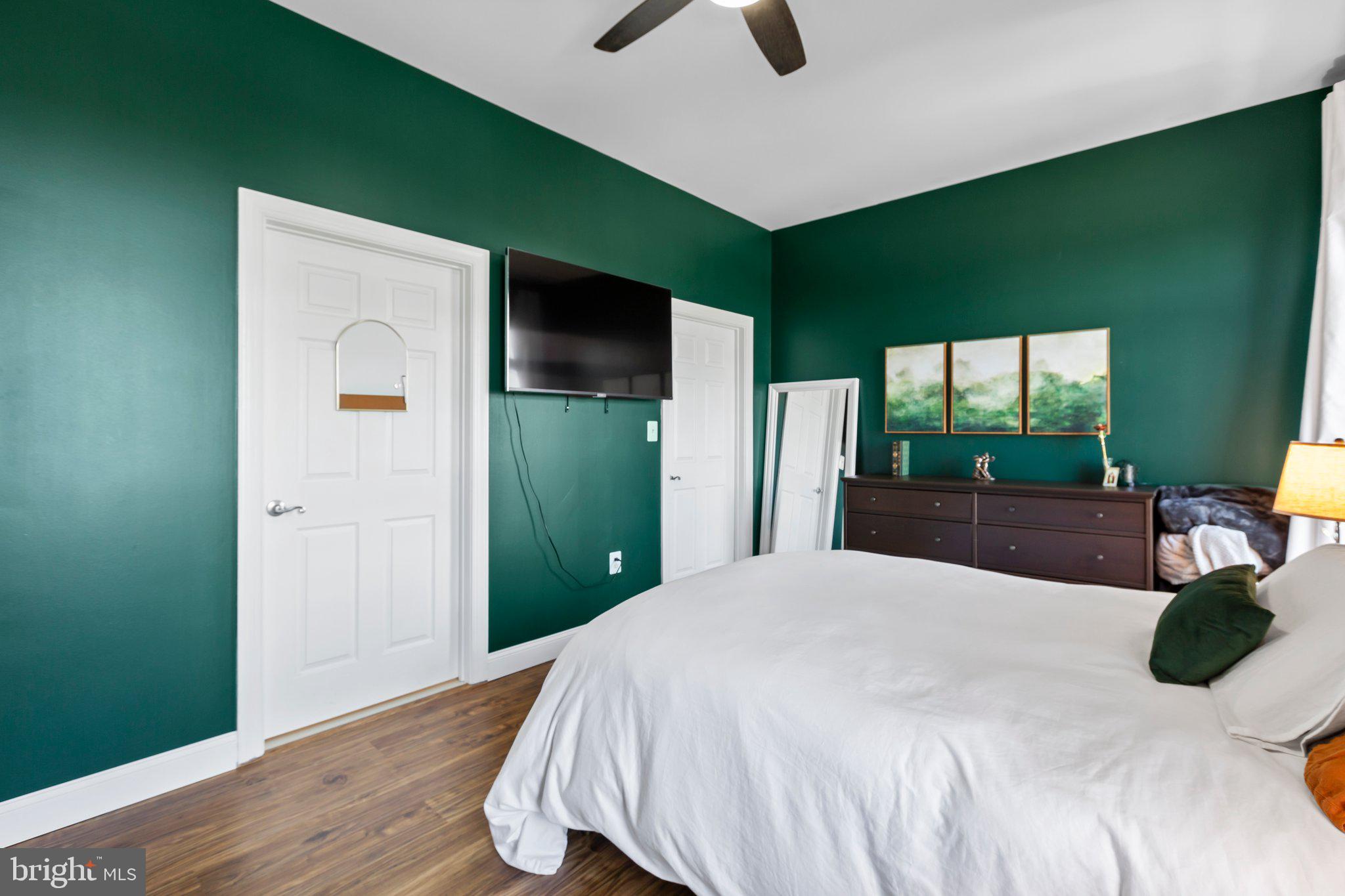 RIVER CLUB 1 AT BELMONT - Residential