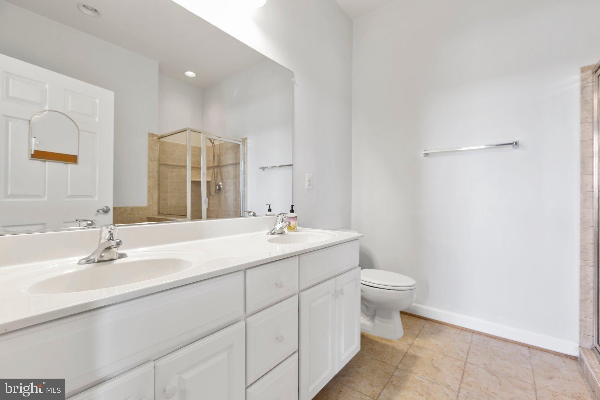 RIVER CLUB 1 AT BELMONT - Residential