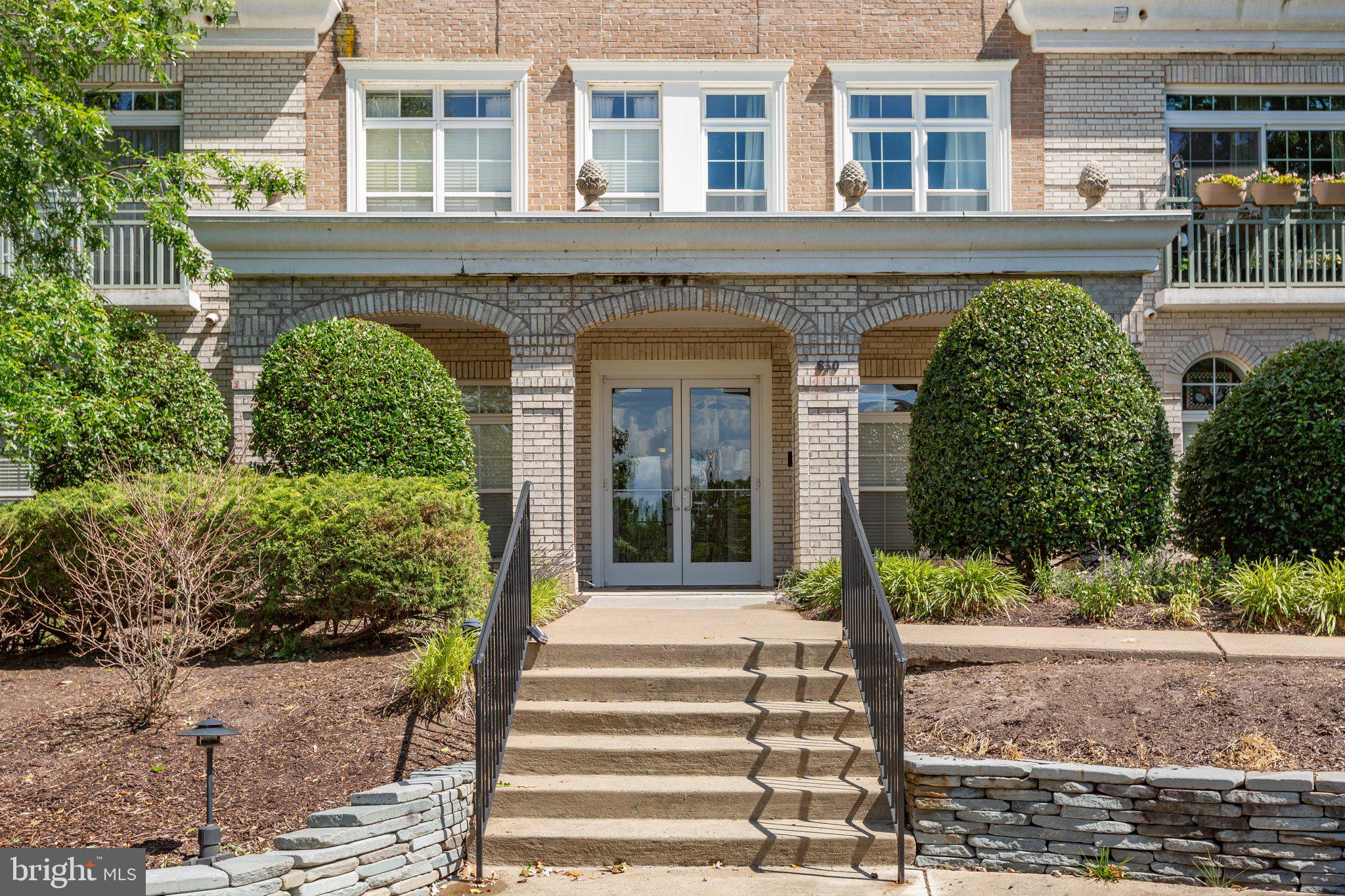 RIVER CLUB 1 AT BELMONT - Residential