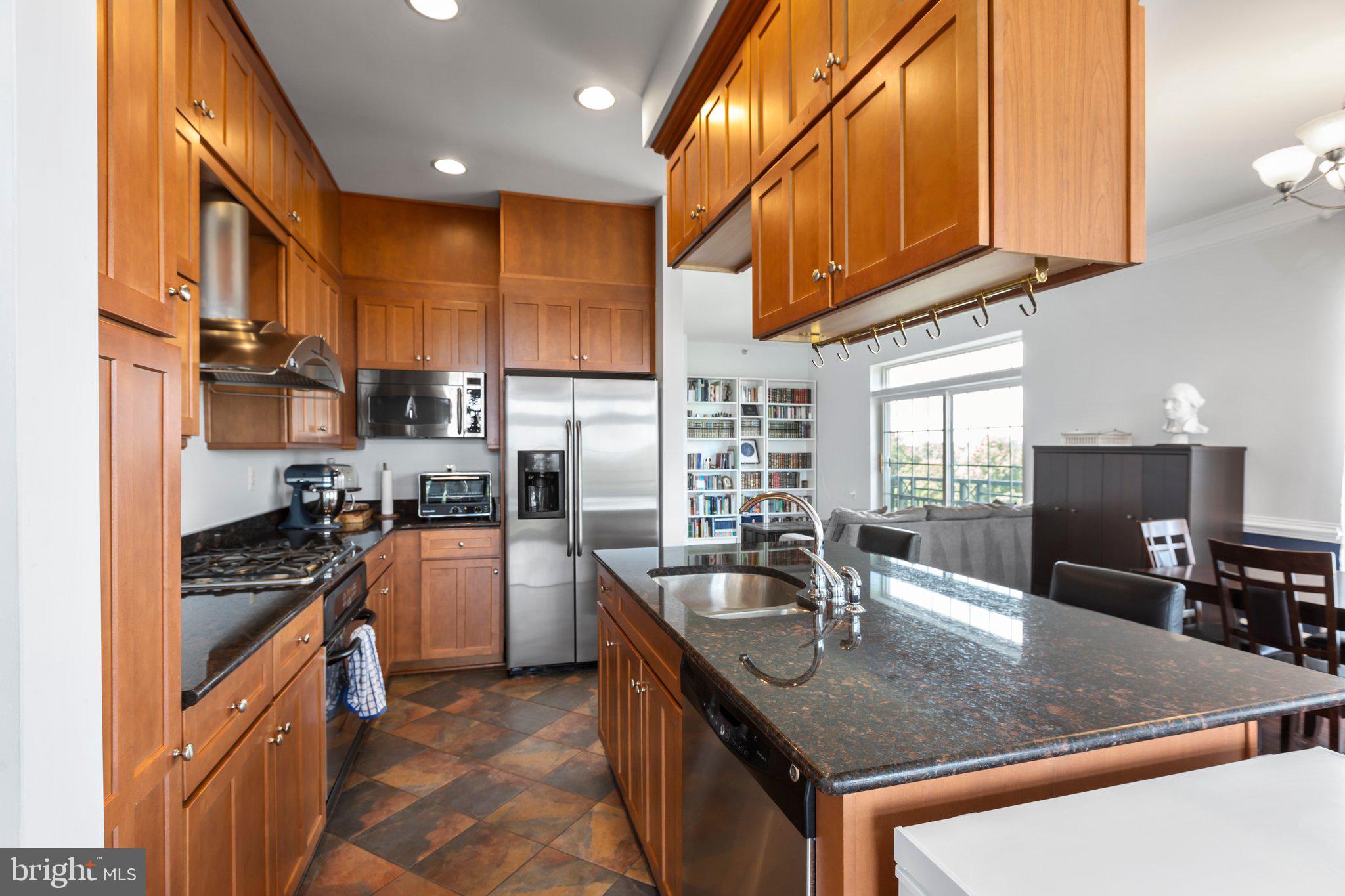 RIVER CLUB 1 AT BELMONT - Residential