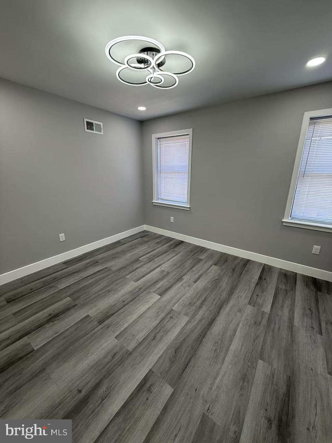 WHITMAN - Residential