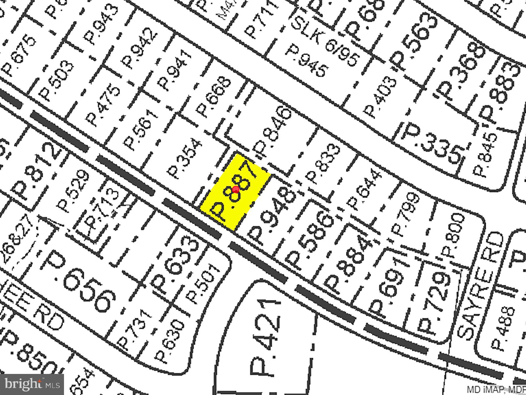 Main image without alt text