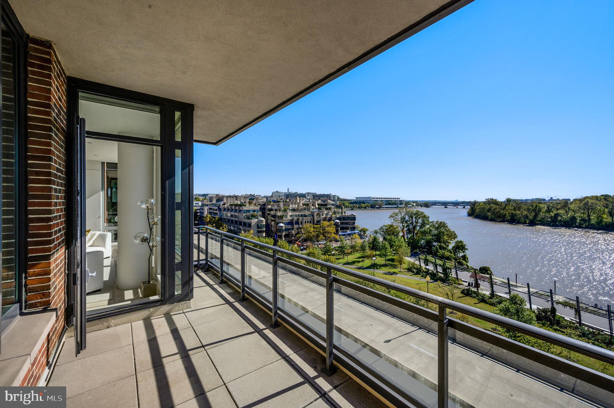 GEORGETOWN - Residential