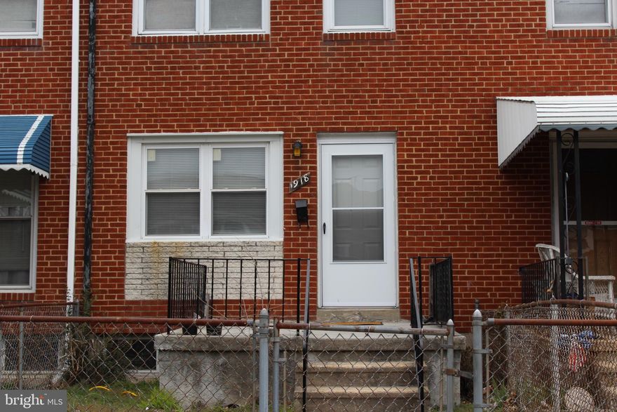 Beautiful 3 bedroom 1 bath home  with fenced yard. Home has Hardwood floors, updated kitchen and bath and a spacious lower level. NO PETS NO SMOKING , NO POOLS NO TRAMPOLINE