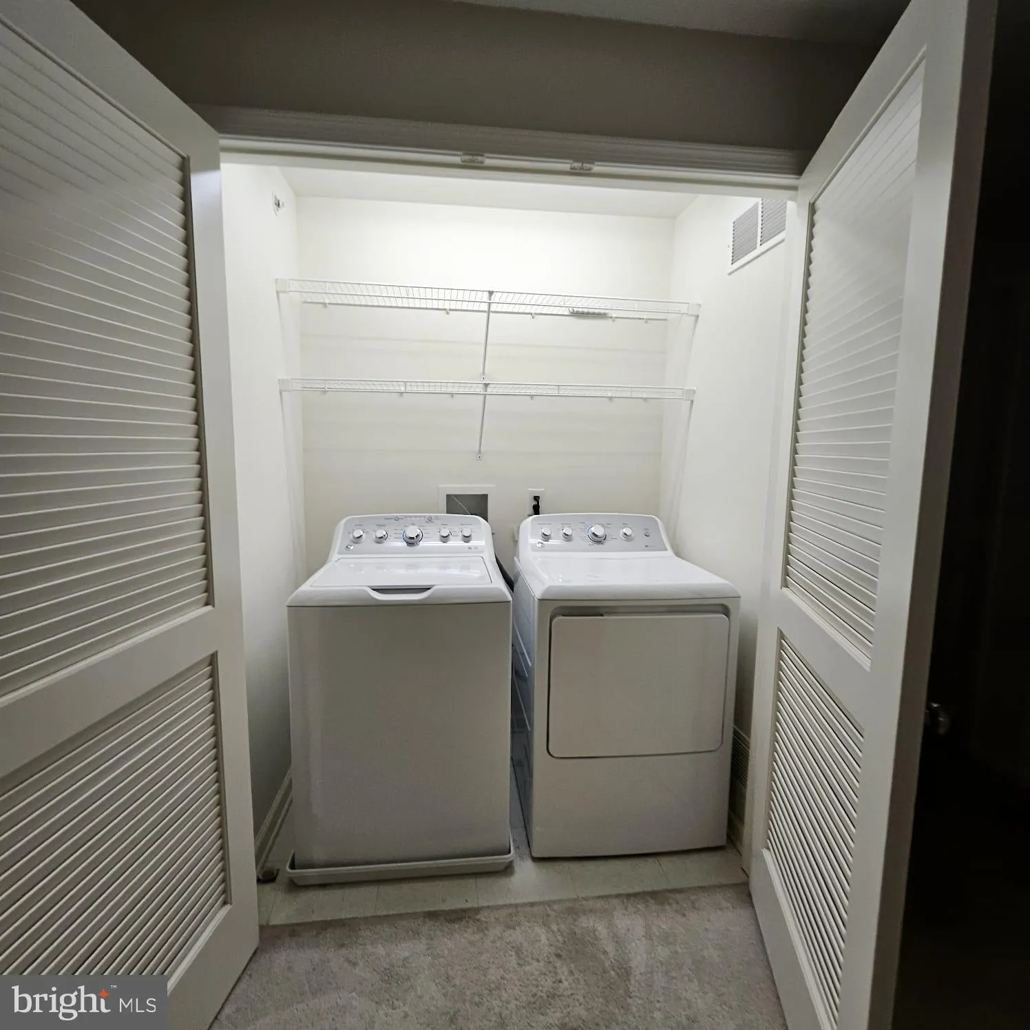 Florence, New Jersey 08518, United States, 3 Bedrooms Bedrooms, ,3 BathroomsBathrooms,Residential,Coming Soon,157497