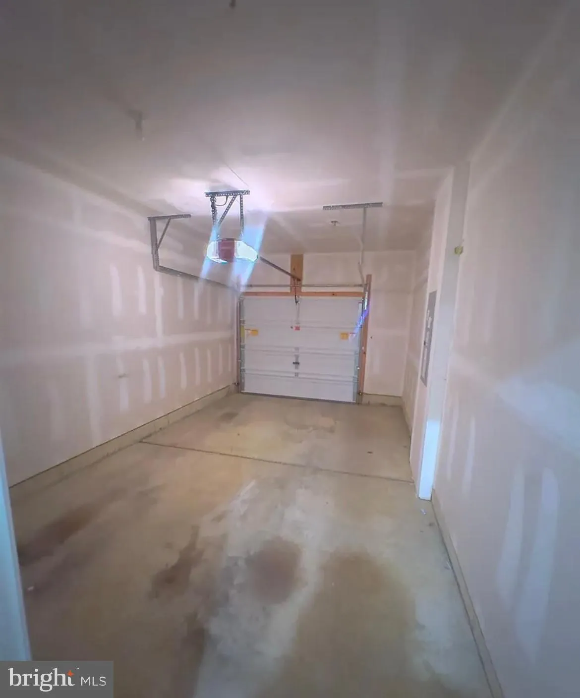 Florence, New Jersey 08518, United States, 3 Bedrooms Bedrooms, ,3 BathroomsBathrooms,Residential,Coming Soon,157497