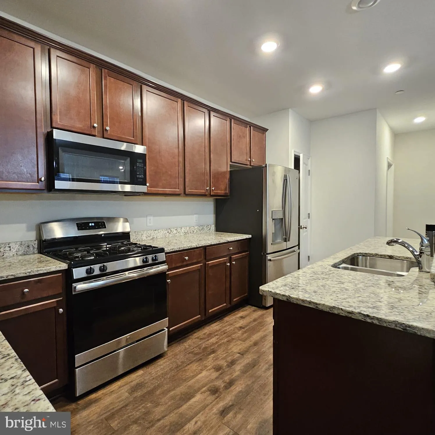 Florence, New Jersey 08518, United States, 3 Bedrooms Bedrooms, ,3 BathroomsBathrooms,Residential,Coming Soon,157497