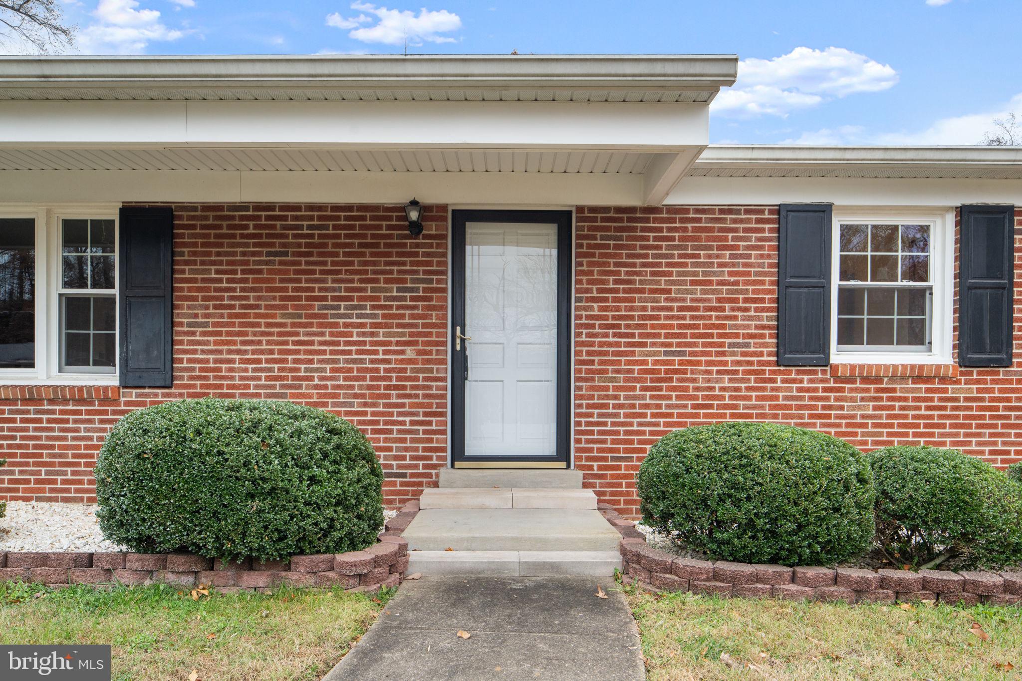 19227 CARDINAL HEIGHTS ROAD