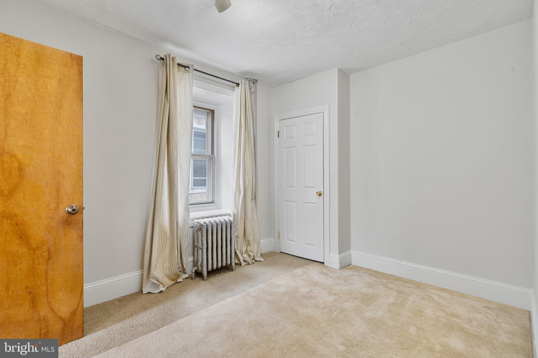 GERMANTOWN - Residential