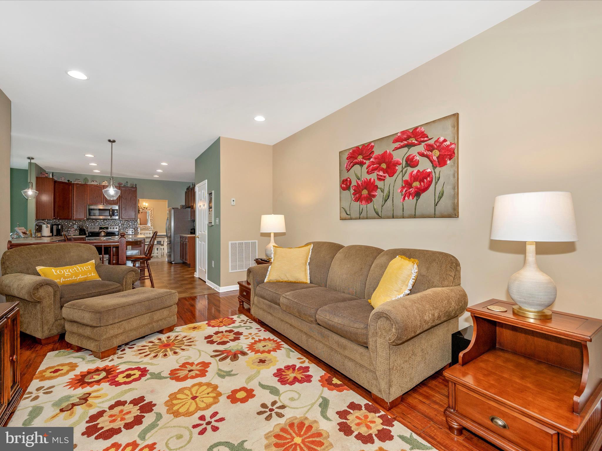 RIVERSIDE VILLAGES - Residential