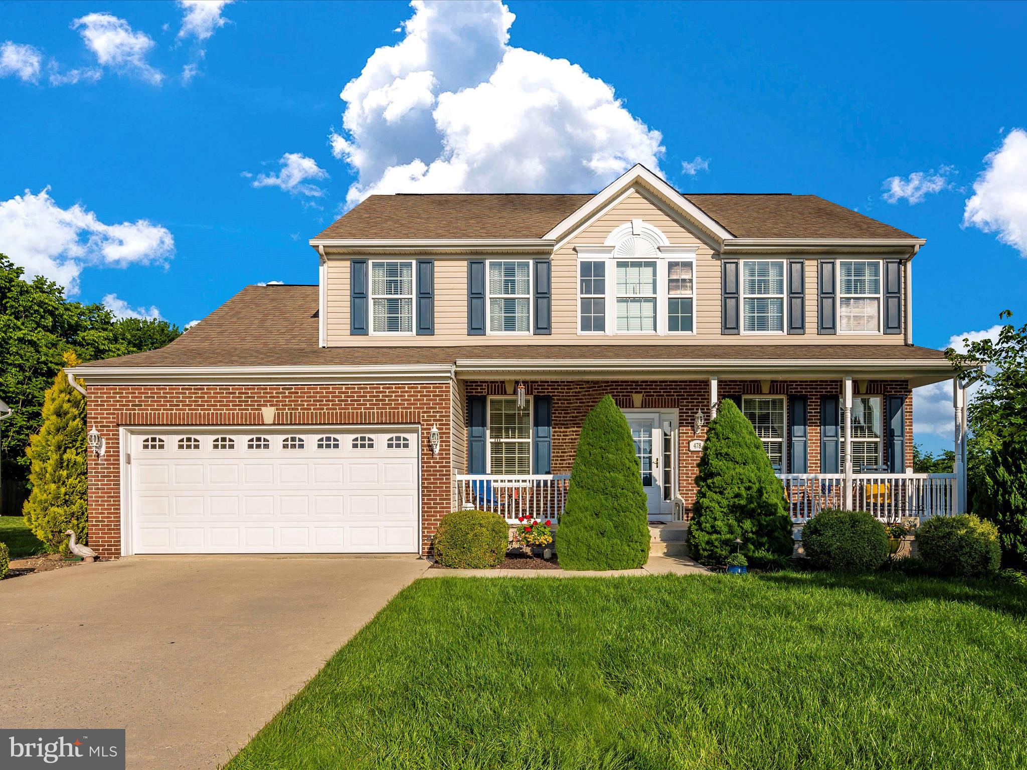 RIVERSIDE VILLAGES - Residential