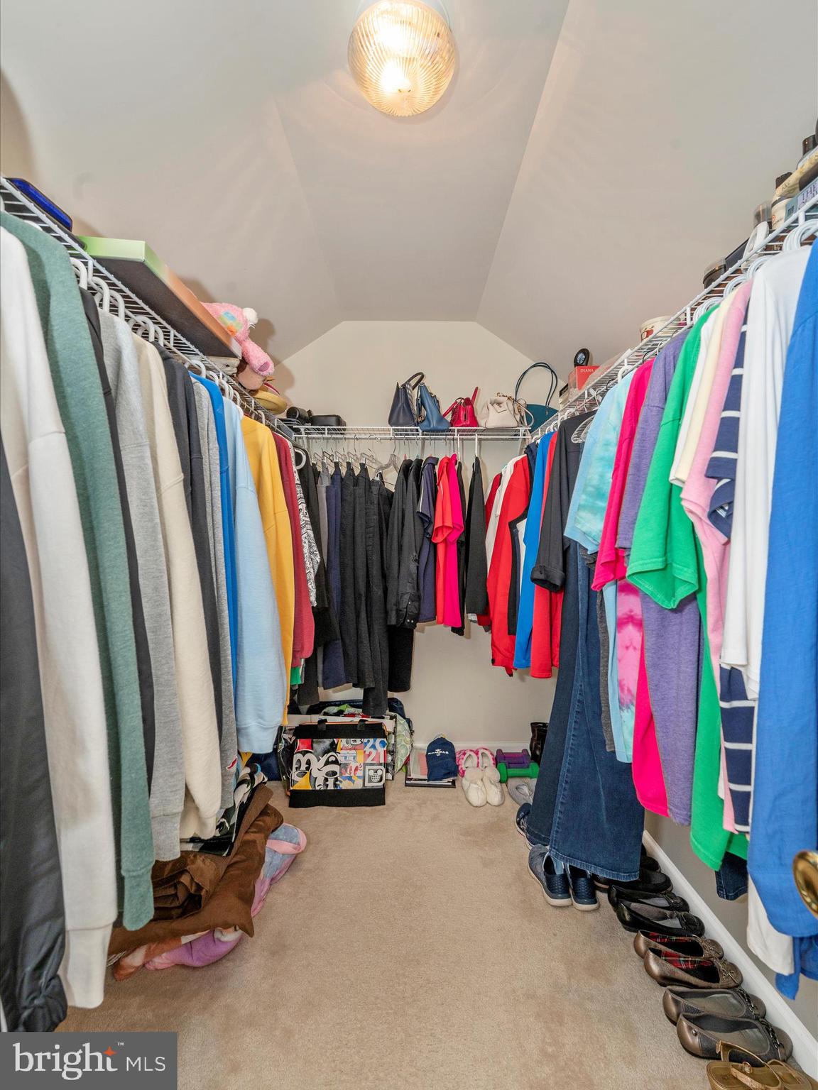 RIVERSIDE VILLAGES - Residential