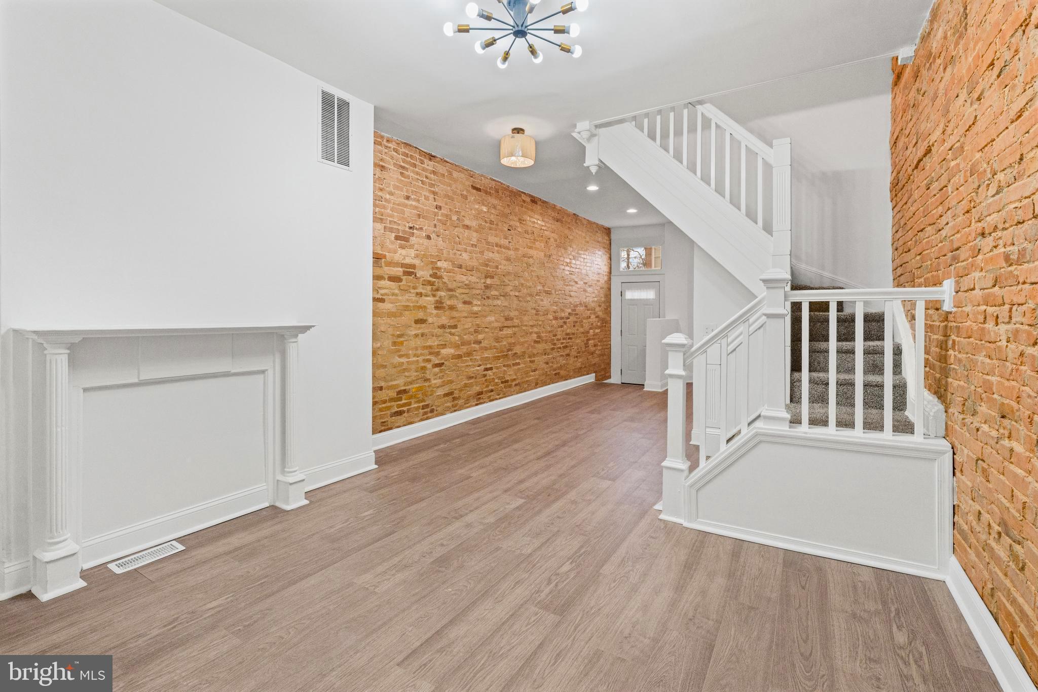 AUCHENTOROLY TERRACE - Residential