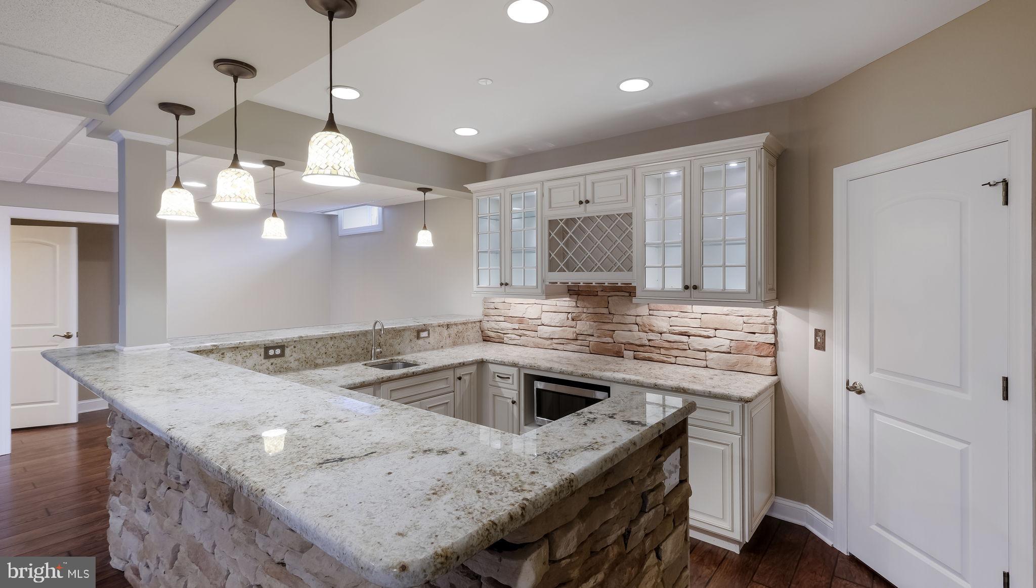 HOLLY FARM ESTATE - Residential