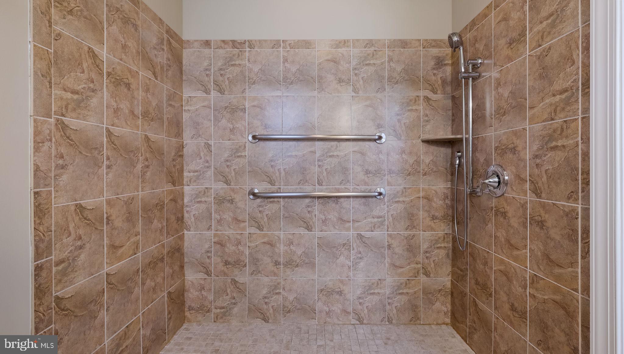 HOLLY FARM ESTATE - Residential