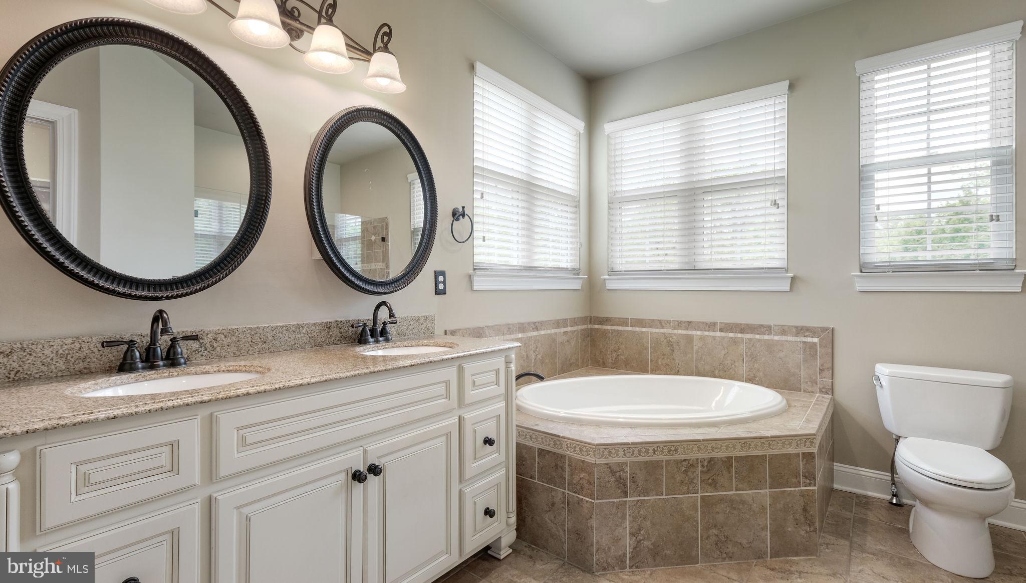 HOLLY FARM ESTATE - Residential