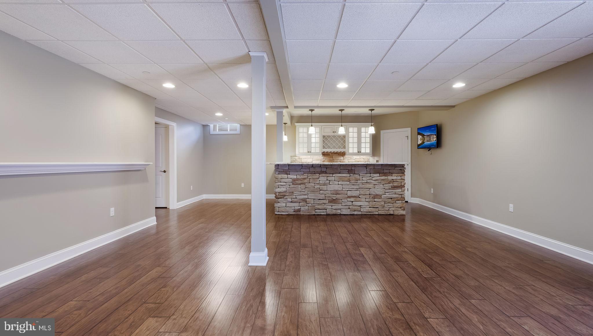 HOLLY FARM ESTATE - Residential