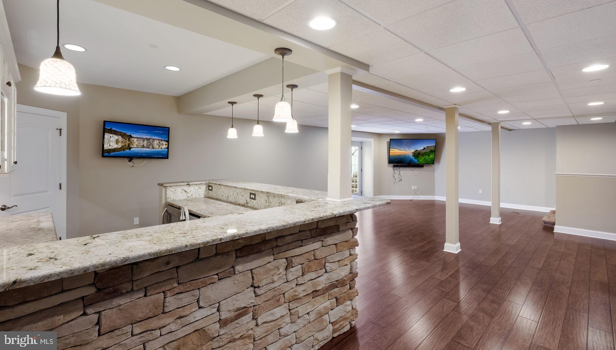 HOLLY FARM ESTATE - Residential