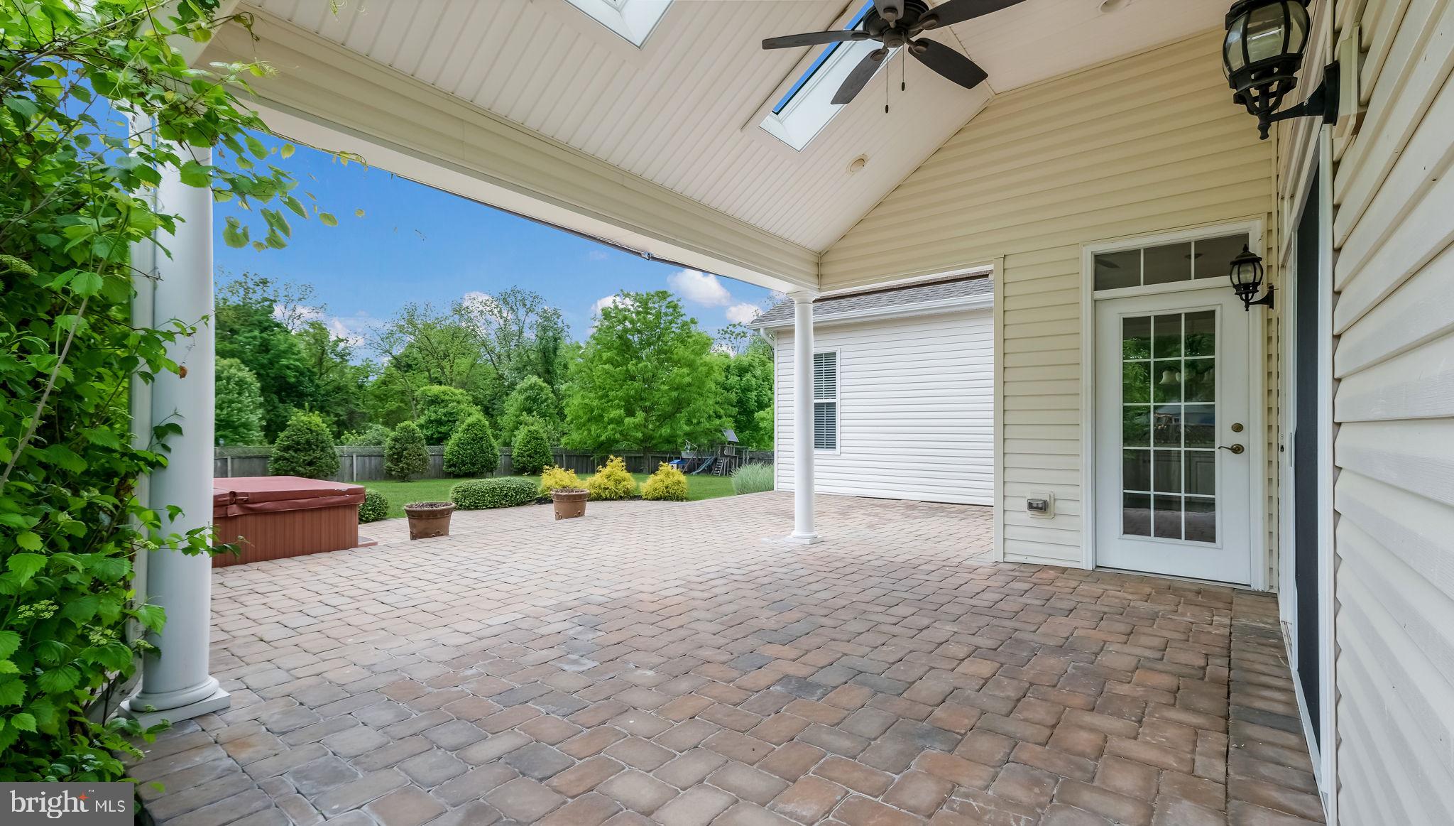 HOLLY FARM ESTATE - Residential