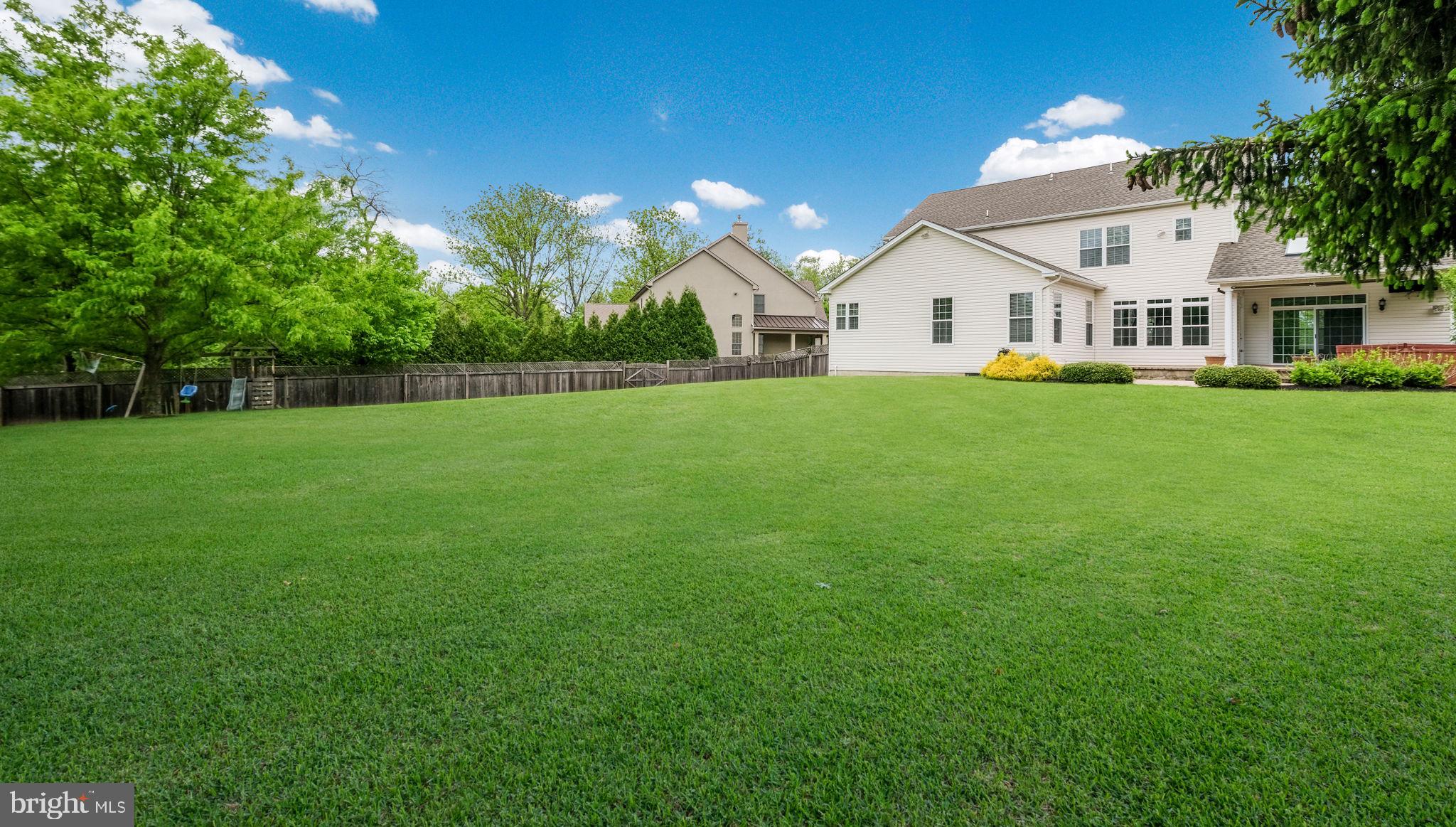 HOLLY FARM ESTATE - Residential