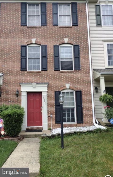 Photo of 8845 Stable Forest Place, BRISTOW, VA 20136 (MLS # VAPW2115228)