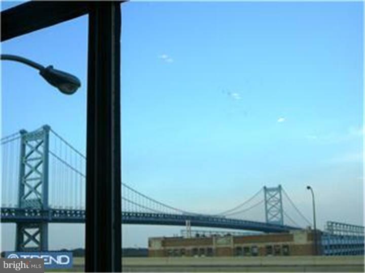 OLD CITY - Residential Lease