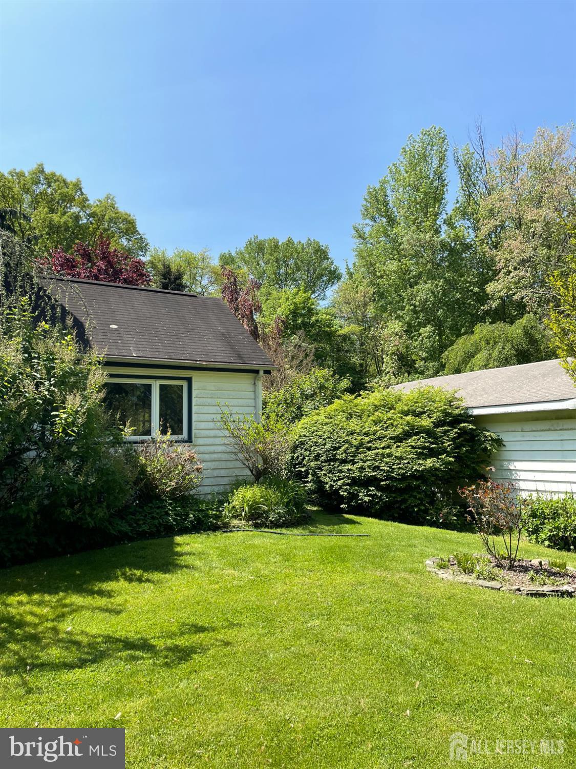 181 DISBROW HILL ROAD