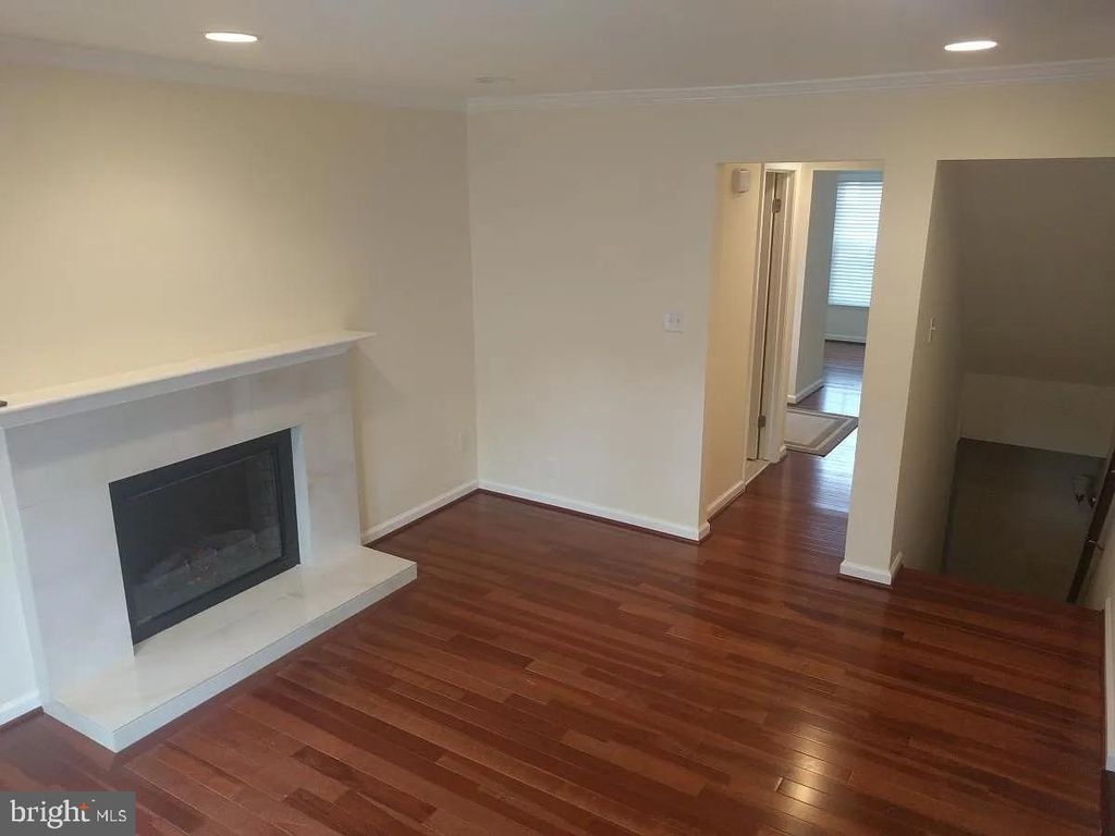 Photo of 7108 Pleasant Point Court, ALEXANDRIA, VA 22315 (MLS # VAFX2263750)