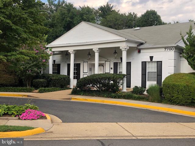 THE COLONIES - Residential Lease