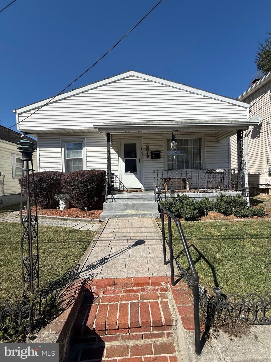 Welcome to this cute and cozy bungalow in Martinsburg, a perfect mix of character, convenience, and investment potential.
This home gives you the charm of a smaller footprint that is easier to maintain. Inside, you'll find a welcoming layout that can be modernized or updated to suit your style. Outside, enjoy a private yard and the flexibility for outdoor living or small garden space.
Located in a convenient neighborhood, this bungalow is a short drive (or walk, depending on where you're headed) to shopping, schools, and city amenities. Whether you’re looking for a starter home, rental property, or a place to downsize without giving up charm, this is a great opportunity.