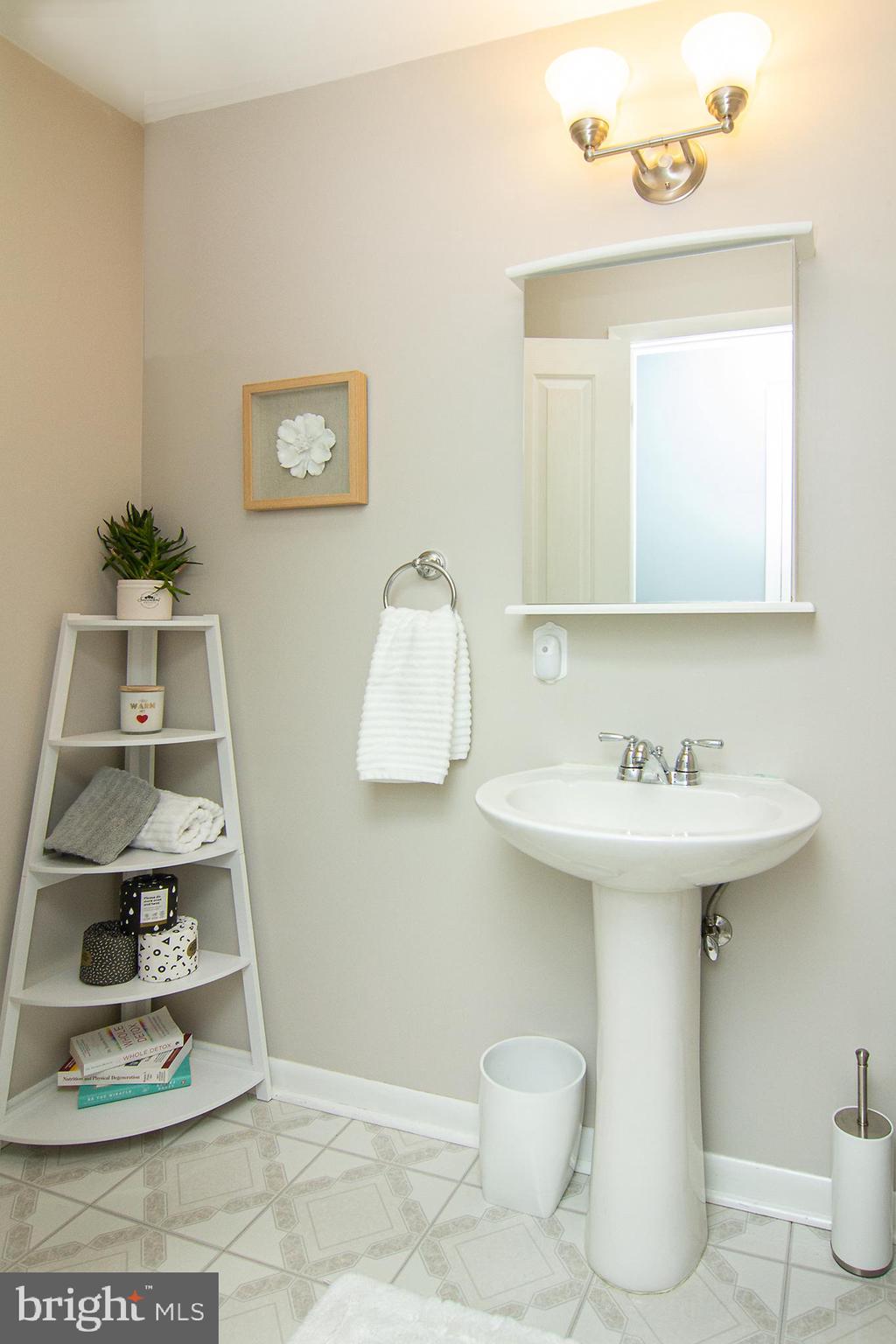 RESERVOIR RIDGE - Residential