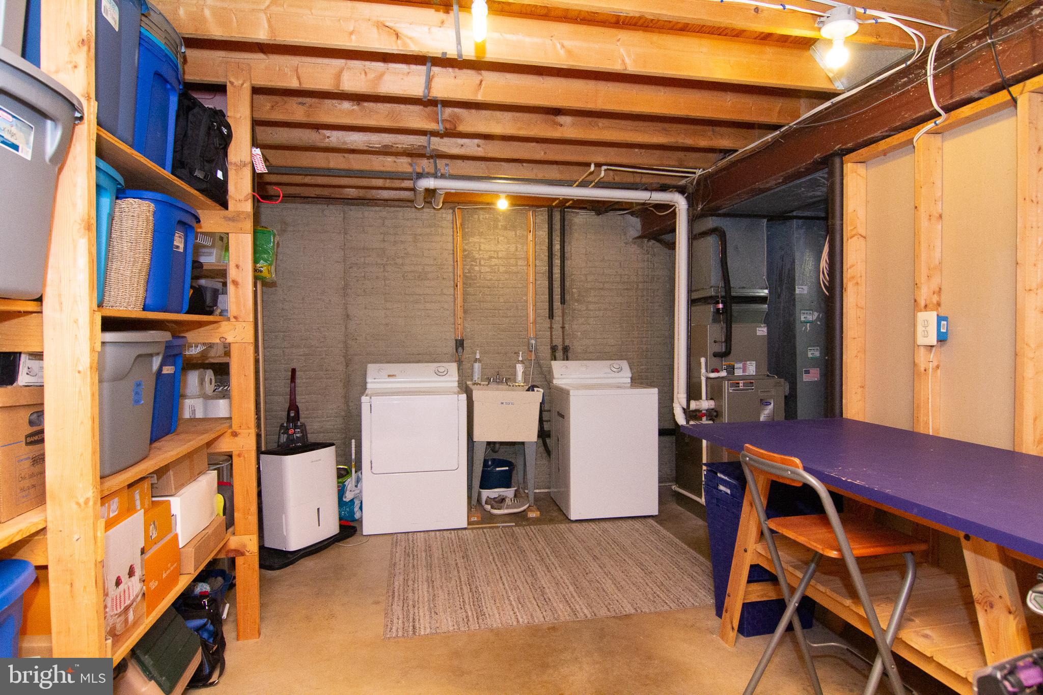 RESERVOIR RIDGE - Residential