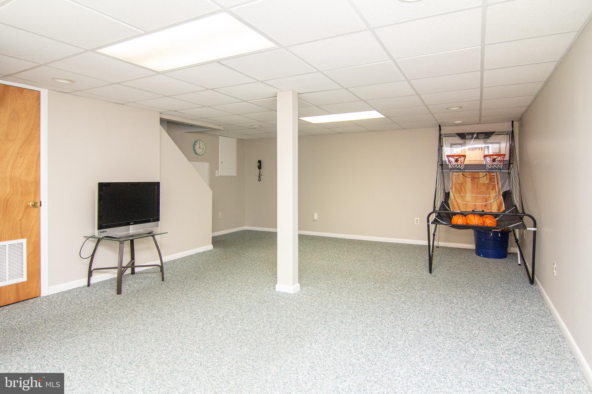 RESERVOIR RIDGE - Residential