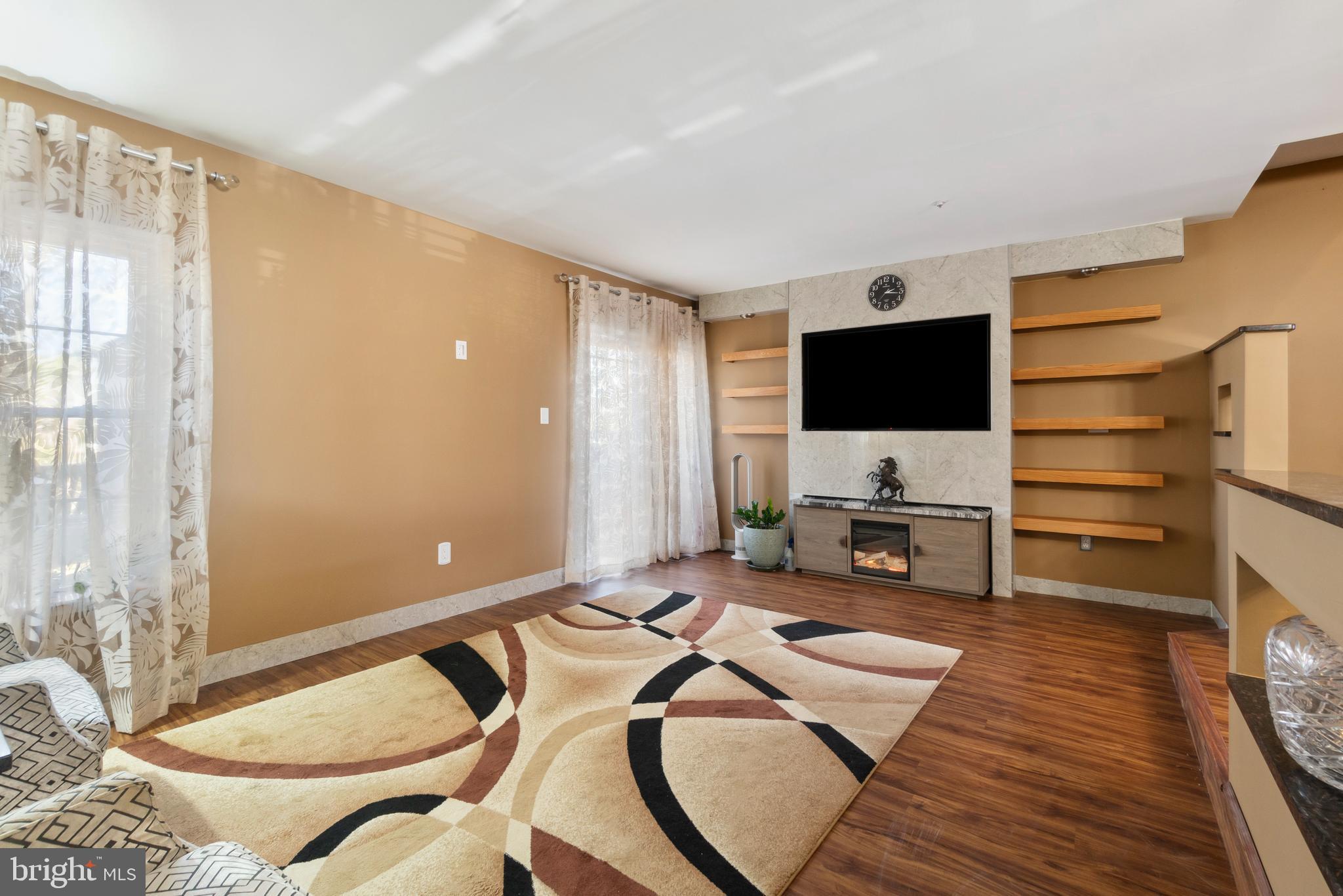 WILLOWOOD - Residential