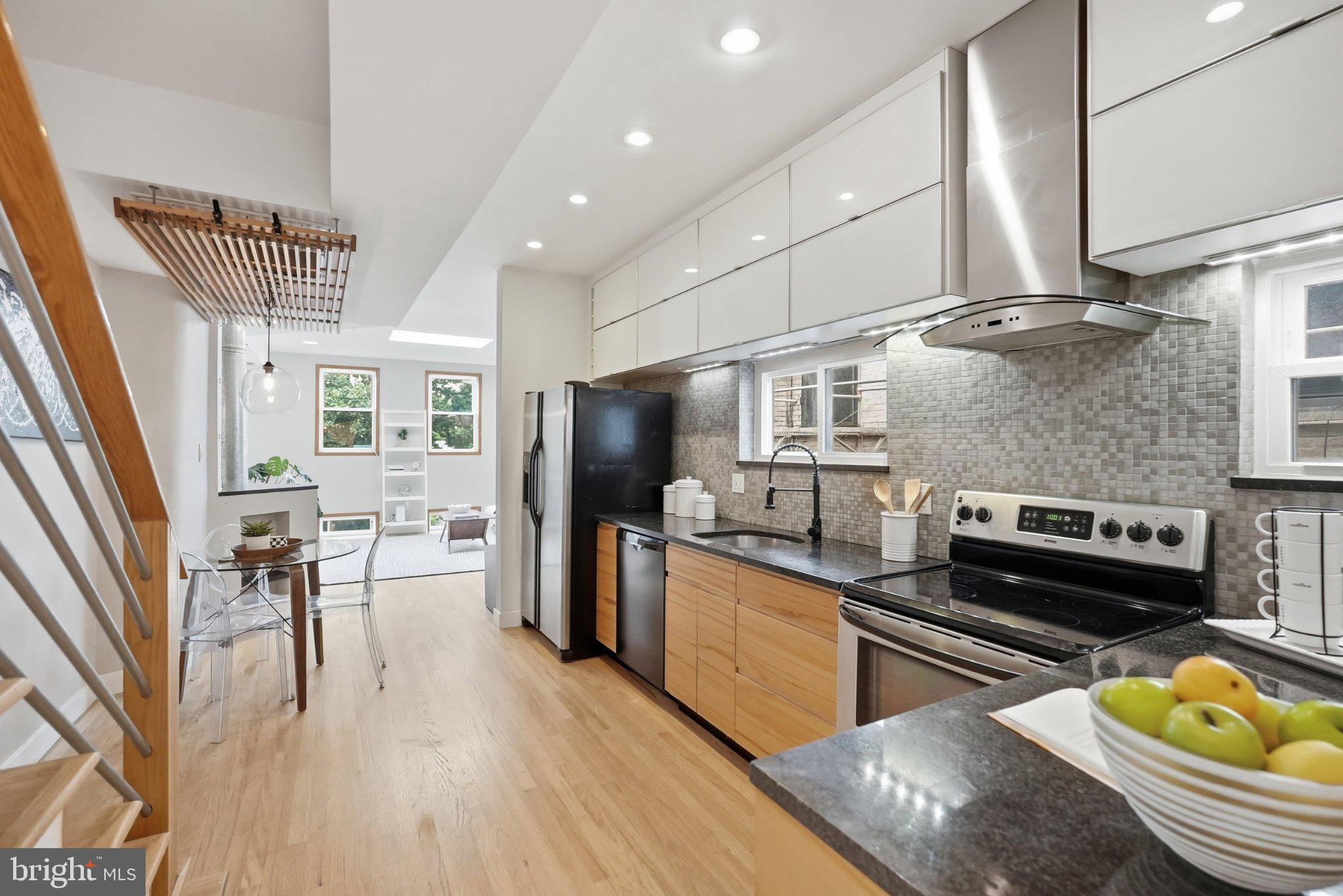 1421 T STREET NW 11