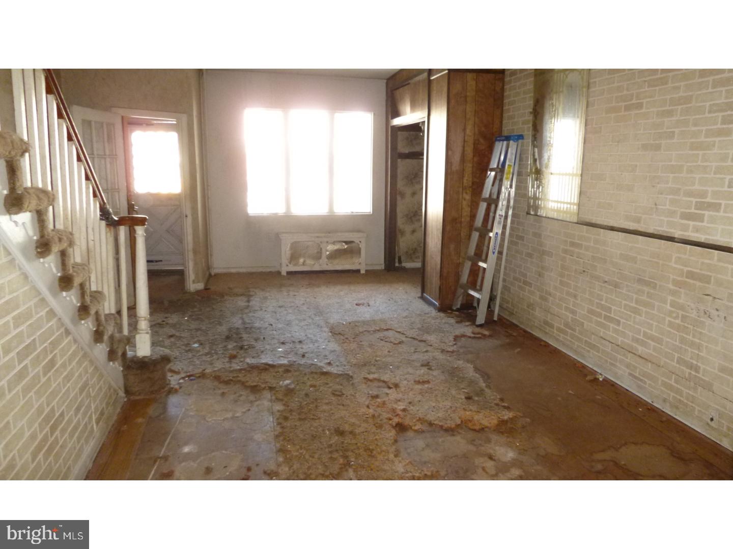 PORT RICHMOND - Residential