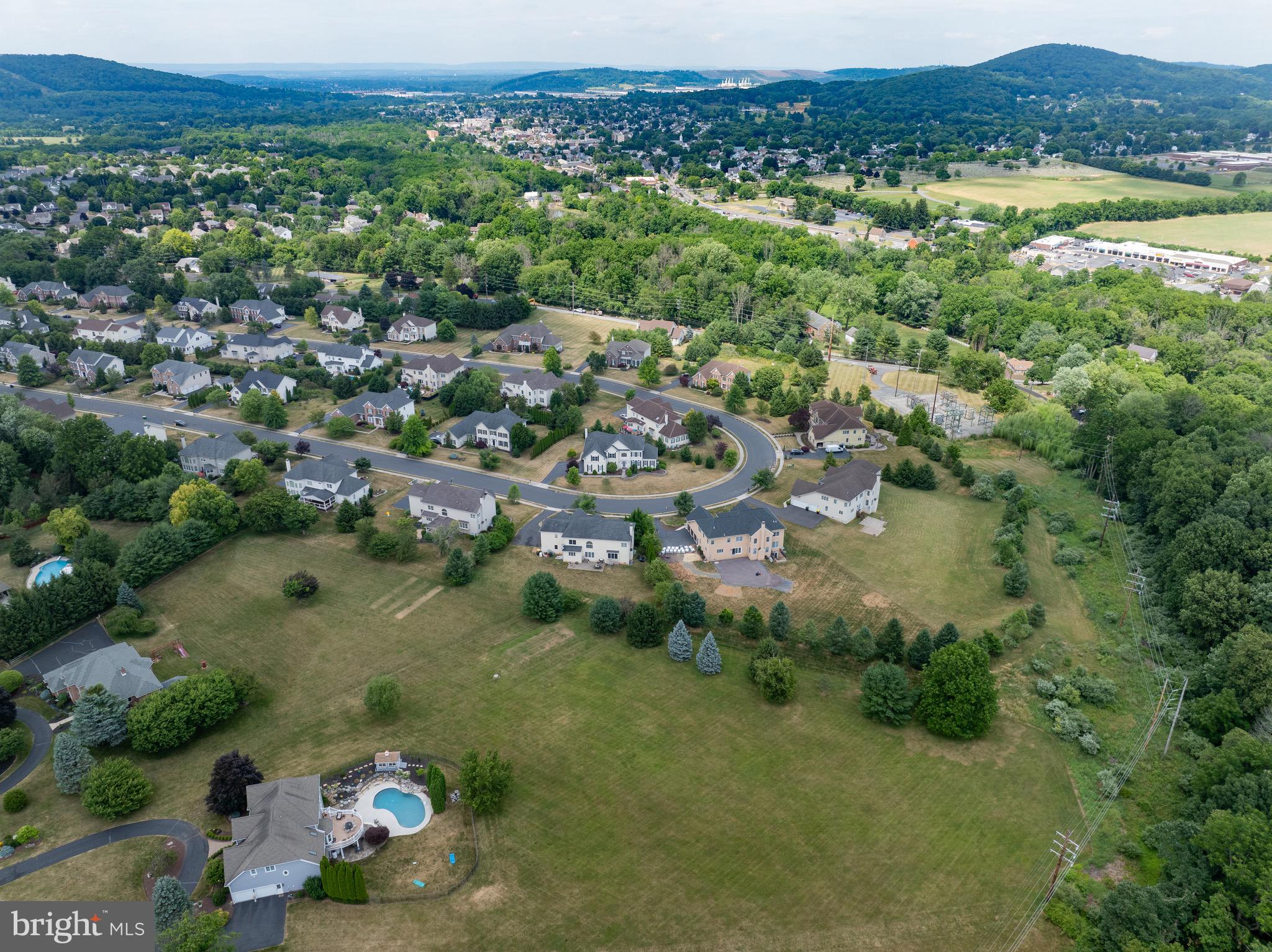 SAUCON VALLEY MEADOW - Residential
