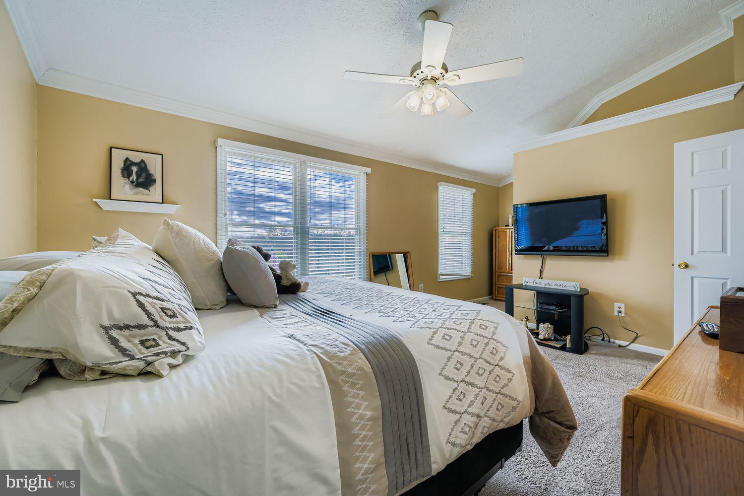 SHEPHERDS GLEN - Residential